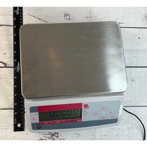 OHAUS Valor 1000 Scale Model V11P3 7374